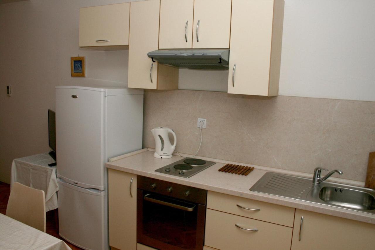 Apartments With A Parking Space Bilo, Primosten - 12868 Ngoại thất bức ảnh